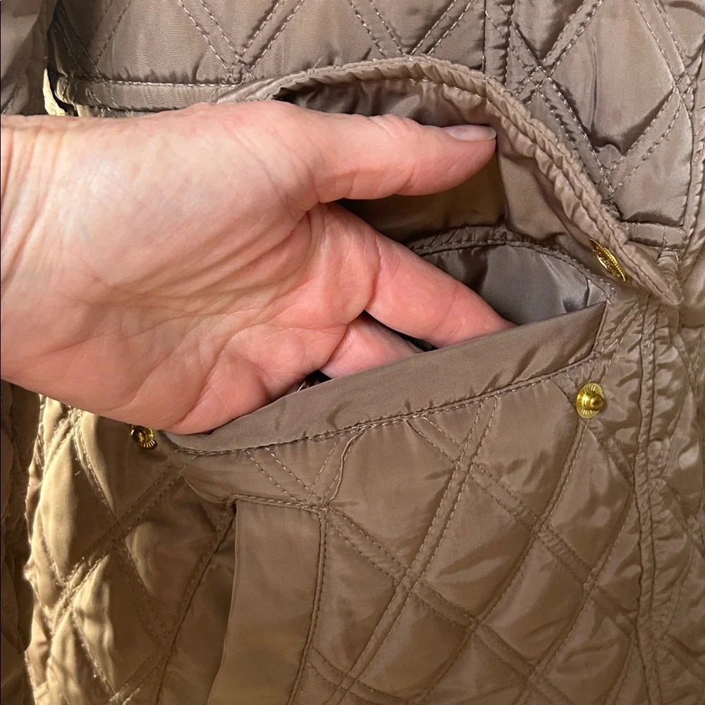 Michael Kors Light Brown Quilted Puffer Jacket Gold Accents Size M - Picture 9 of 14